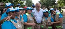 Con recorrido a pie por la comuna 5, alcalde Armitage retoma visitas a los territorios de Cali