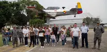 Niños celebraron su mes, con un día como pilotos, gracias a la Secretaría de Turismo 