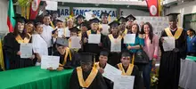 Dejaron la calle para ingresar a las Aulas
