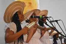 El  Petronio agitó la marea en Buenaventura 23