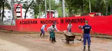 Alcaldía de Cali atiende comunidad afectada por creciente del río Aguacatal