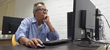 Ex habitantes de calle en proceso de resocialización emprenden conocimiento en nuevas tecnologías