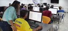 Ex habitantes de calle en proceso de resocialización emprenden conocimiento en nuevas tecnologías