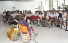 Arte y poesía, fuerzas impulsoras del espíritu que permiten cambiar el mundo: Ángela Tello