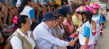 El alcalde Armitage verificó obras de progreso social en la Comuna 11