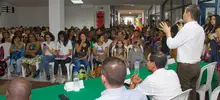244.000 metros de tela fueron entregados a las beneficiarias del programa en confecciones