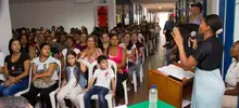 244.000 metros de tela fueron entregados a las beneficiarias del programa en confecciones