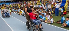 Las estrellas del fútbol vallecaucano y los caleños le cumplieron a Jeison Aristizábal y a su Fundación  Asodisvalle