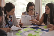Cali presenta su estrategia de resiliencia