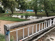 Este fin de semana se inicia la demolición del puente vehicular sobre el río Cali a la altura de la calle 21 N