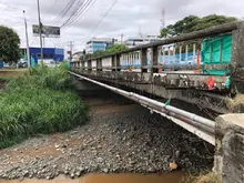 Este fin de semana se inicia la demolición del puente vehicular sobre el río Cali a la altura de la calle 21 N