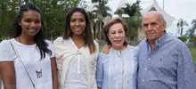 Artistas del Festival Petronio Álvarez dialogaron sobre industrias culturales con el presidente Duque y el alcalde Armitage.