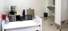 Alcalde Armitage entrega remodelación de la IPS de Petecuy II a los habitantes de la comuna 6