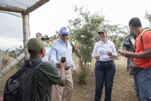 Los caleños abrazaron el cerro de Cristo Rey y se comprometieron a ser sus guardianes