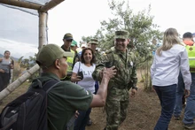 Los caleños abrazaron el cerro de Cristo Rey y se comprometieron a ser sus guardianes