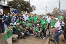 Los caleños abrazaron el cerro de Cristo Rey y se comprometieron a ser sus guardianes
