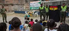 La Alcaldía de Santiago de Cali llevó al barrio El Vallado la estrategia Domingo Seguro