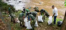 Bajo la lluvia los caleños participaron en el Día Mundial de Limpieza