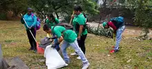 Bajo la lluvia los caleños participaron en el Día Mundial de Limpieza
