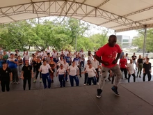 No hay excusa para no darse una bailadita al estilo caleño y cogerles el paso a los anfitriones del Festival Mundial de Salsa