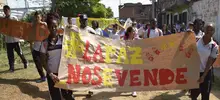 La comuna 13 le caminó a la paz, borrando fronteras