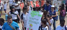 La comuna 13 le caminó a la paz, borrando fronteras