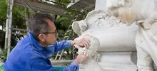 Restauración monumento Efraín y María