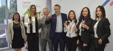 Moderno centro de recepción de visas para Canadá y el Reino Unido 5