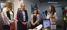 Moderno centro de recepción de visas para Canadá y el Reino Unido 8
