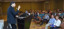 Hay que aumentar gradualmente el control en las vías para reducir la accidentalidad en países latinos, advirtió experto español en movilidad