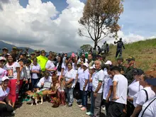 El Plan Ave Fénix se sigue fortaleciendo, este fin de semana 800 árboles fueron sembrados