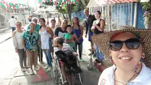 Funcionarios públicos y comunidad LGBTI trabajan juntos mejorando la imagen de sus comunas