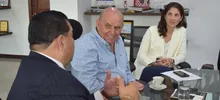 Senador estadounidense reconoce labor del alcalde Armitage en materia de educación y empleabilidad