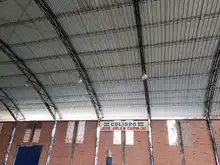 Unidad de Bienes y Servicios entregó como nuevo el Coliseo del barrio la Base