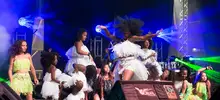 A ritmo de danza, chirimía y salsa se celebra el alumbrado en el oriente de Cali