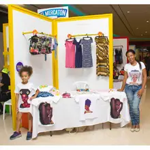 Talento y creatividad en el Mercatón Navideño, 90 expositores. 