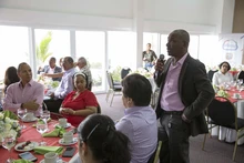 Desayuno rectores Mi Comunidad es Escuela 