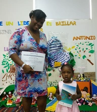 Líderes comunitarios se certifican en  acompañamiento a familias, cuidado y crianza