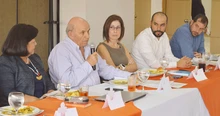 Alcalde Armitage y empresarios de Cali conocieron avances de los proyectos de renovación urbana