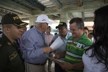 El alcalde Armitage inspeccionó las millonarias obras de inversión social  para reducir la violencia y mitigar la pobreza en  el oriente de la ciudad
