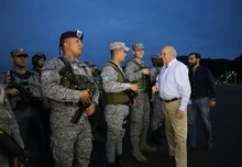 La Fuerza Aérea se suma a los patrullajes conjuntos de Policía y Ejército en Cali 12