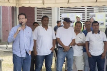 Administración del alcalde Armitage y la comunidad se unen para cuidar los escenarios deportivos comunitarios