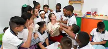“Solo con educación es posible salir adelante”: alcalde Armitage inaugura tres bibliotecas públicas en el oriente de Cali 4