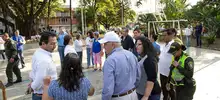 El alcalde en los barrios: Armitage recorrió obras que se entregaron en la comuna 19 13