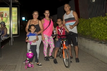 Más de 25.000 caleños asistieron a la primera Ciclovida nocturna del año