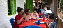 Más de 70 personas se benefician en el comedor atrapasueños, en Villacarmelo
