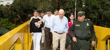 En nuevo recorrido por los territorios rurales, Armitage compartió con habitantes de El Saladito