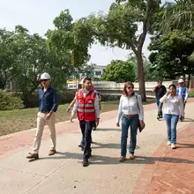 Secretario de Infraestructura exige a contratista del parque lineal acelerar trabajos
