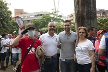 Caleños se ‘ensuciaron’ en jornada de limpieza del río Cali de ‘Mi Cali Bonita’ con la fundación Bavaria