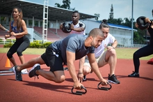 Aquí te contamos cómo practicar gratuitamente kick boxing, entrenamiento funcional y acuática